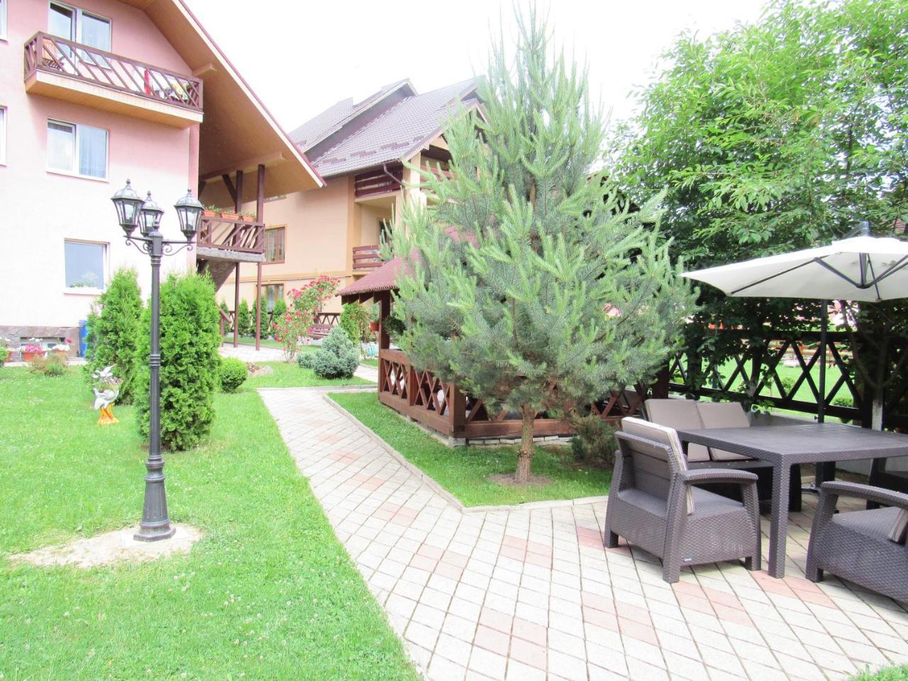 Hotel U Neli à Solochyn Extérieur photo